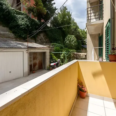 Apartamento Old Town & Free Parking - Sweet Dado With Balcony *