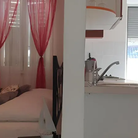 Appartement Old Town & Free Parking - Sweet Dado With Balcony Split